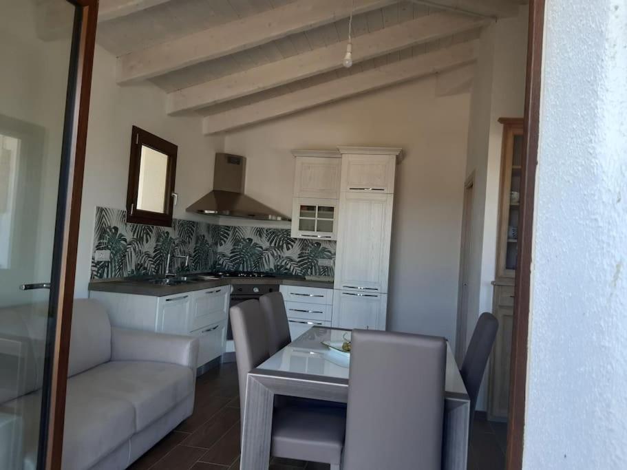 Villa Indipendente Al Mare Budoni Tanaunella Kültér fotó